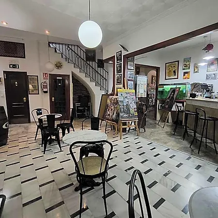 新中心酒店 酒店