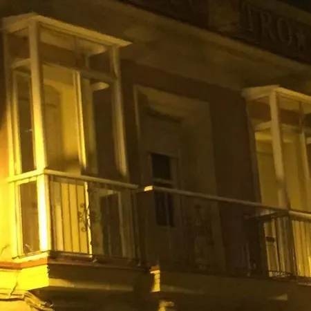 فندق Nova Centro 2*